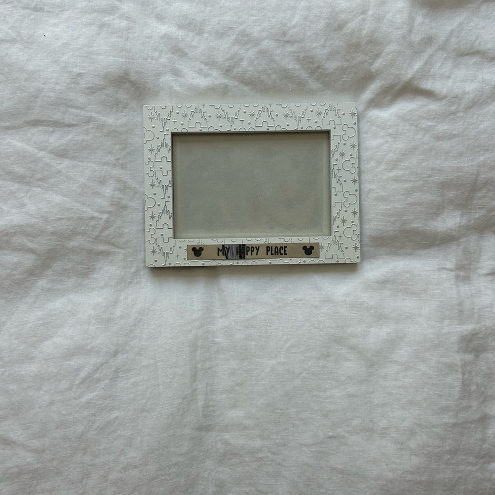 “ MY HAPPY PLACE” DISNEY PICTURE FRAME